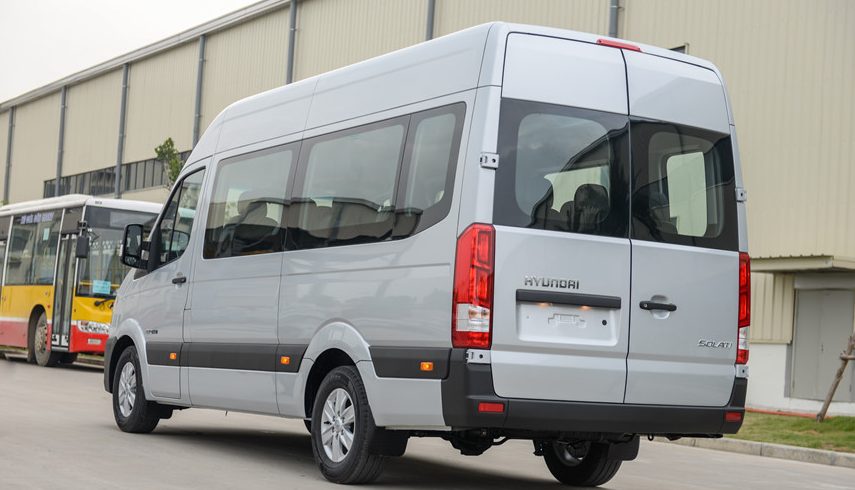 Giá xe Solati, giá xe H350, giá xe 16 chỗ