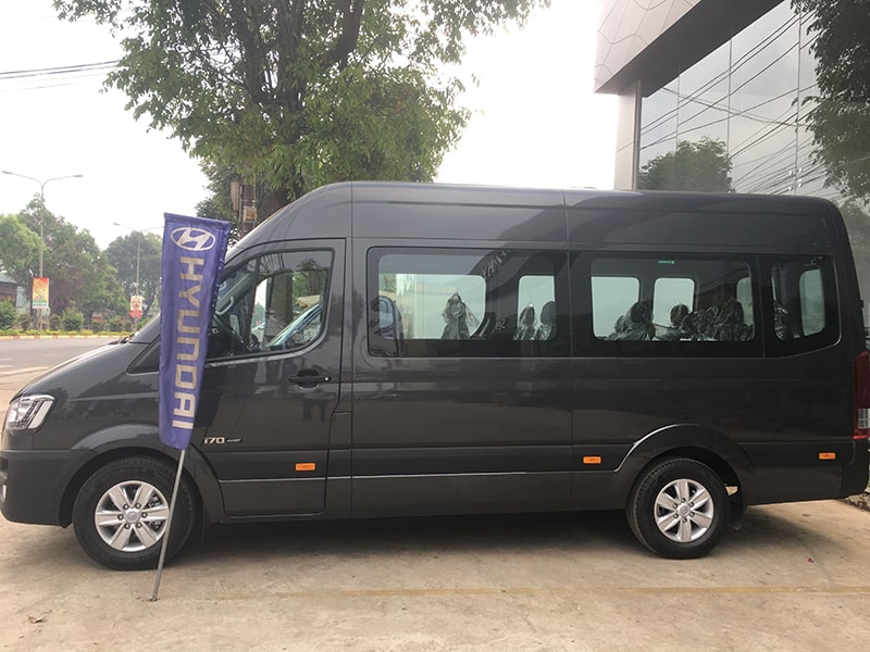 Hyundai Solati 2019 16 chỗ