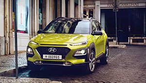 Chọn mua Hyundai Kona bản cao nhất hay là mua Hyundai Tucson bản tiêu chuẩn